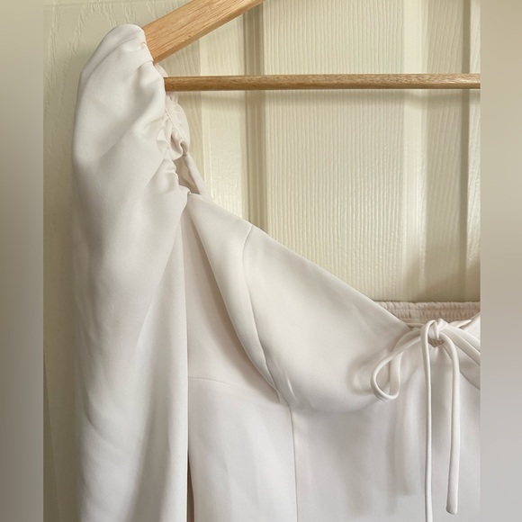 Aritzia Wilfred cream blouse size small - Picture 2 of 6